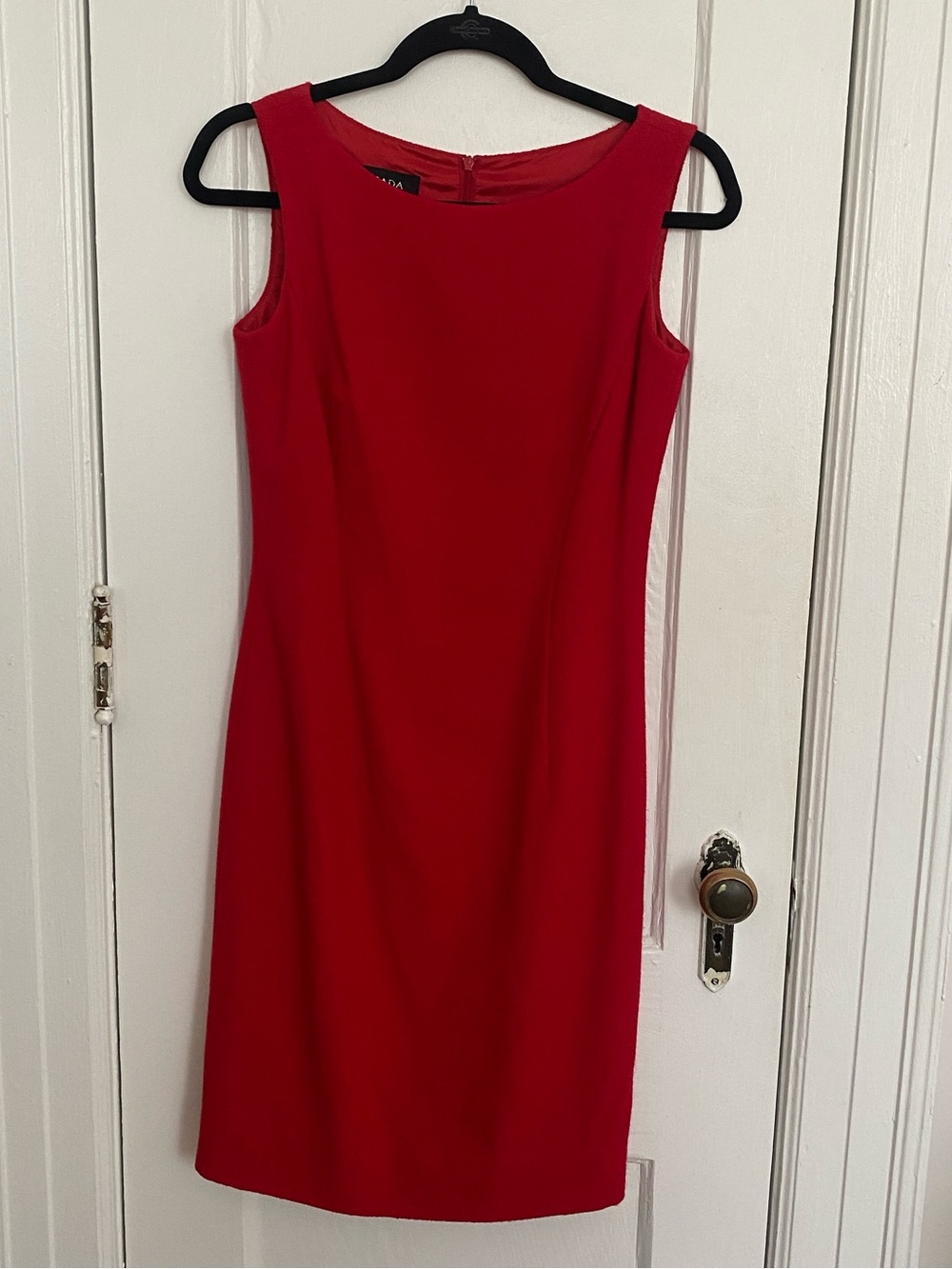 Escada Red Silk Wool Cashmere Bateau Neck Sheath Dress DE 34 XS